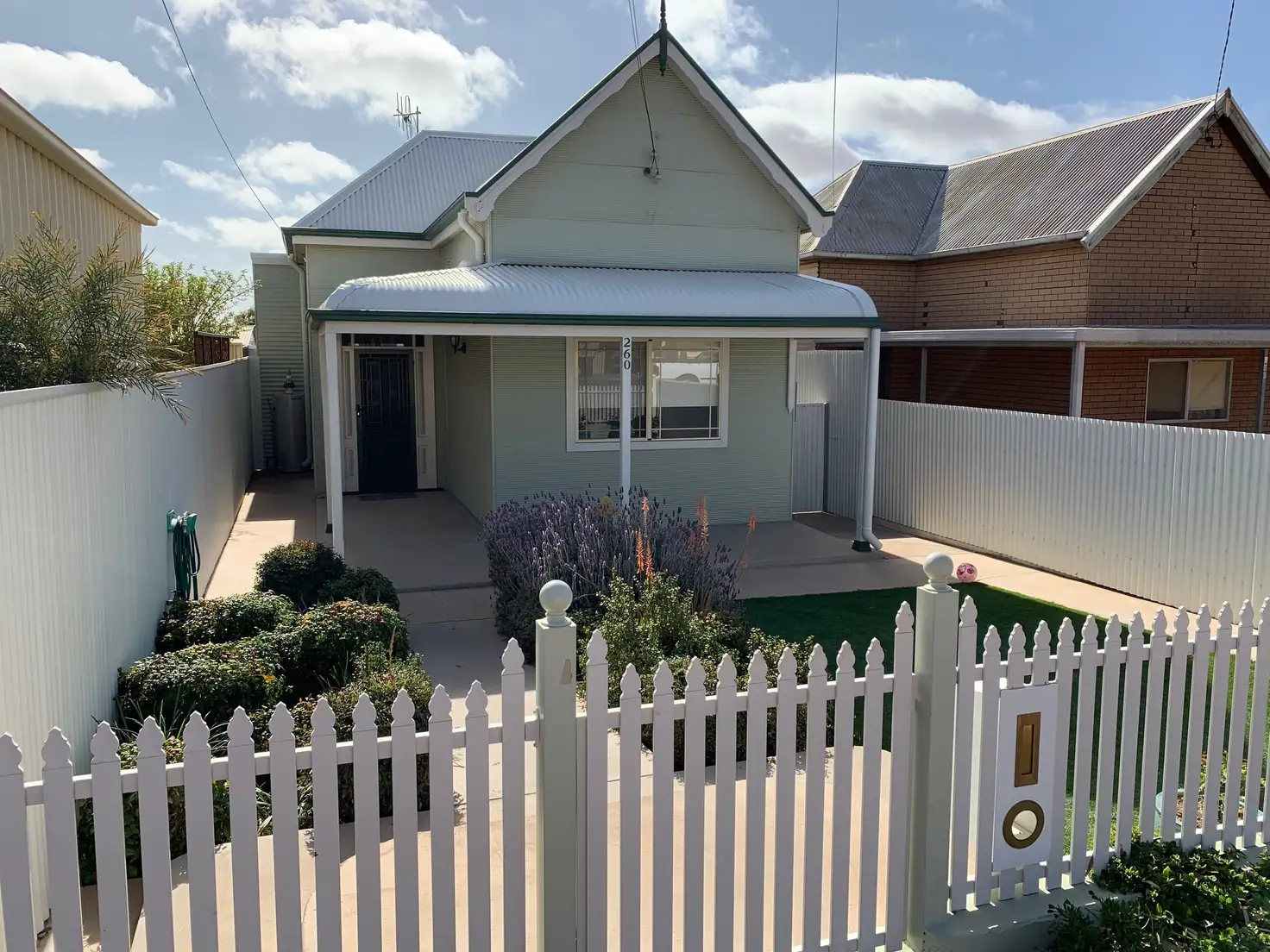 Main view of Homely house listing, 260 Sulphide St, Broken Hill NSW 2880