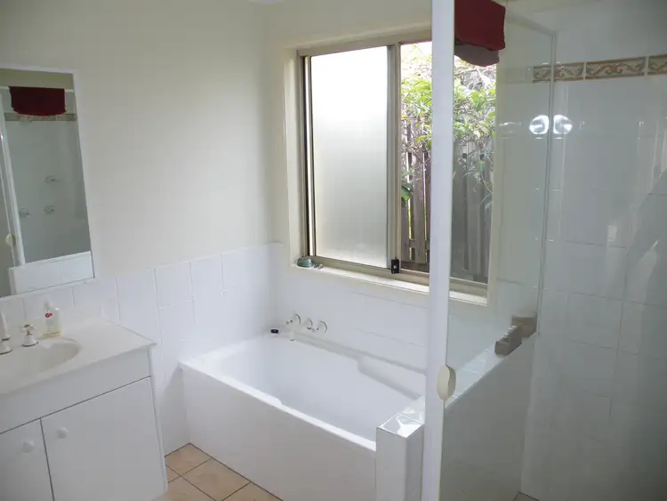Fifth view of Homely house listing, 31 Inwood Cct, Merrimac QLD 4226
