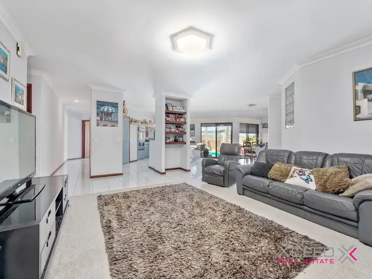 Sixth view of Homely house listing, 14 Hazelwood Loop, Carine WA 6020