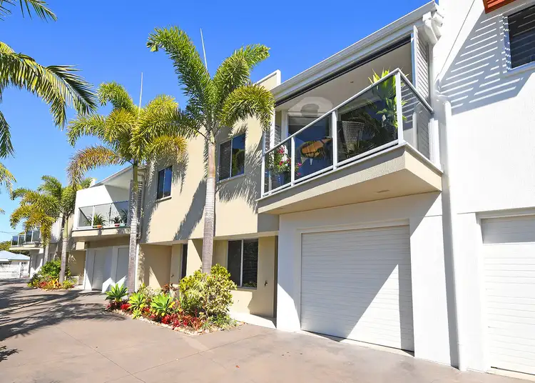 Unit 5/194 Cypress St, Urangan QLD 4655