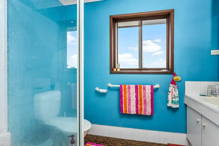 Fifth view of Homely unit listing, Unit 2B/3 Guinevere Ct, Bethania QLD 4205