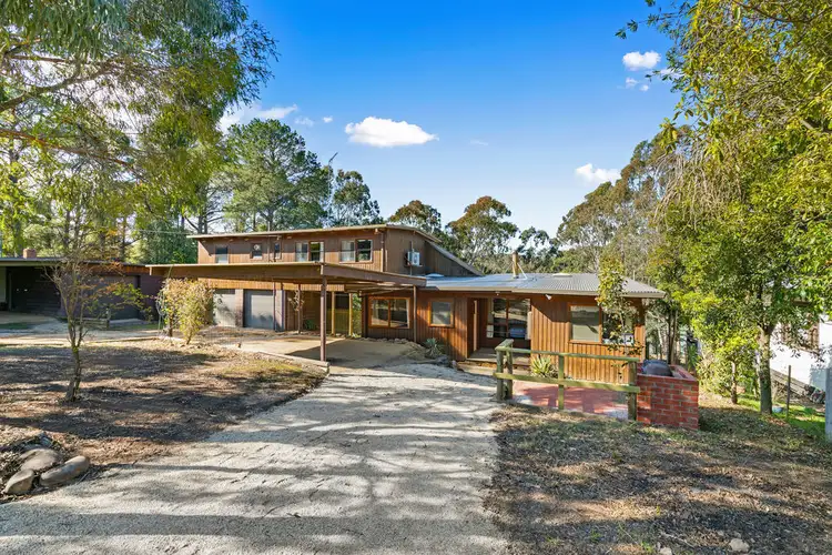 7 Tamboritha Tce, Coongulla VIC 3860