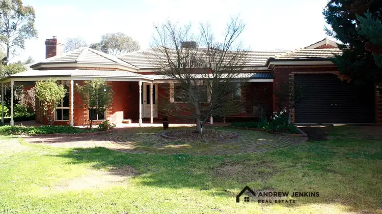9 Cemetery Rd, Cobram VIC 3644
