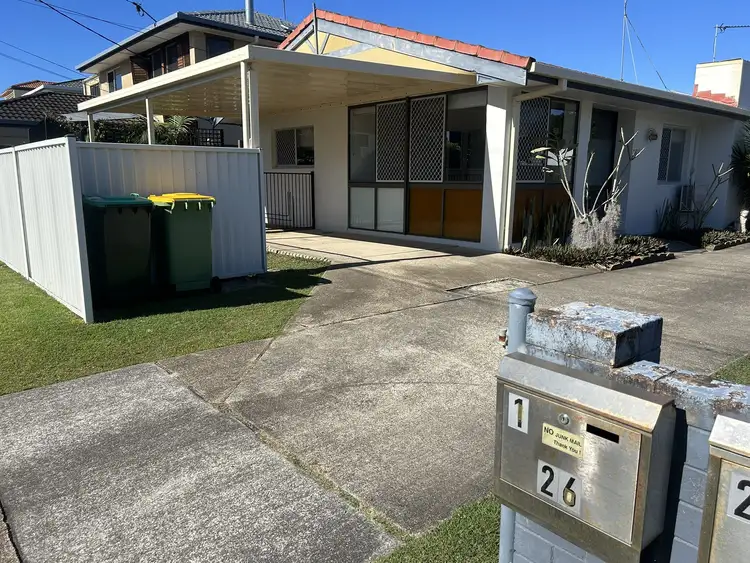 Unit 1/26 Killowill Ave, Paradise Point QLD 4216