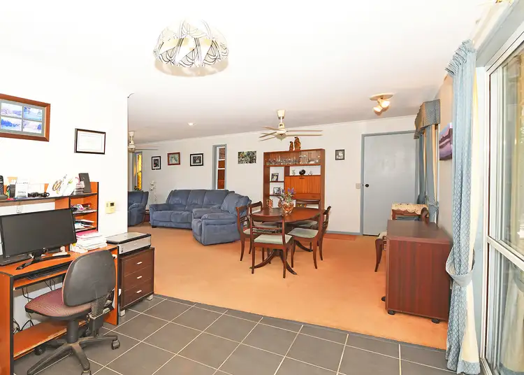 Sixth view of Homely house listing, 12 Maureen Ct, Point Vernon QLD 4655
