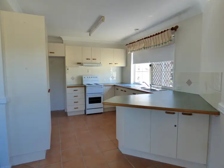 Sixth view of Homely house listing, 220 Macdonnell Rd, Clontarf QLD 4019