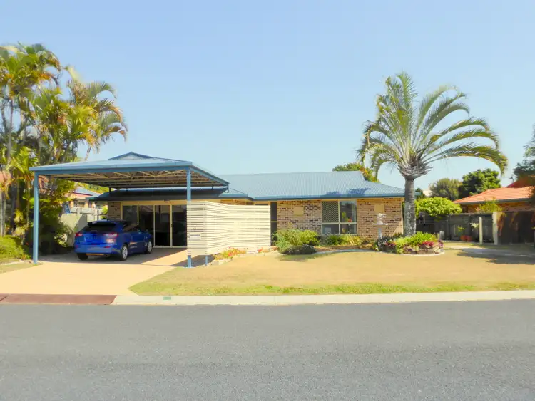 13 Linthaven Dr, Rothwell QLD 4022