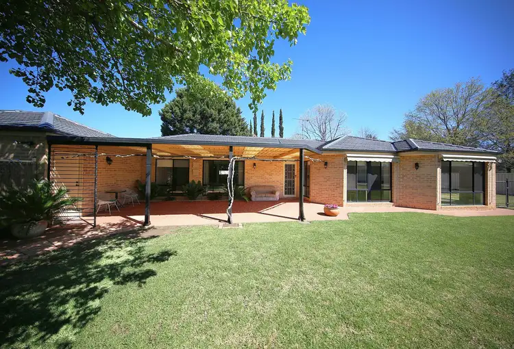 Second view of Homely house listing, 9 Poplar Pl, Picton NSW 2571