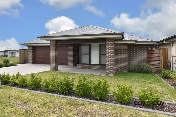 30 Mirug Cres, Fletcher NSW 2287