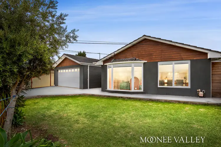 114 Prospect Drive, Keilor East VIC 3033
