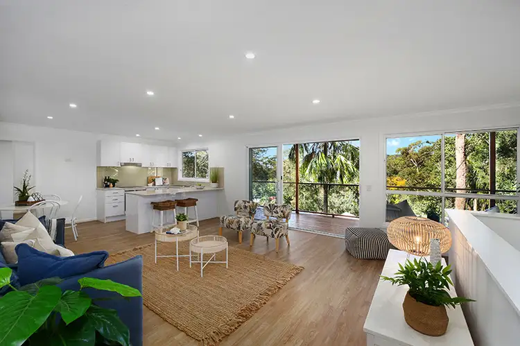 62 Beryl Bvd, Pearl Beach NSW 2256