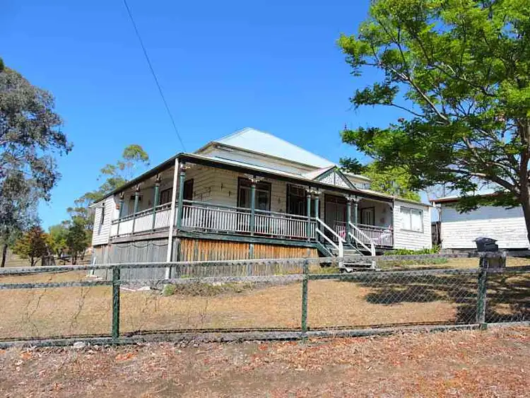 Second view of Homely house listing, 28 Acacia St, Killarney QLD 4373
