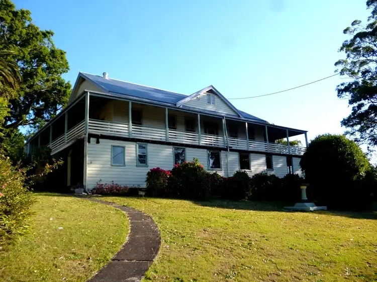 6 Gabriel Avenue