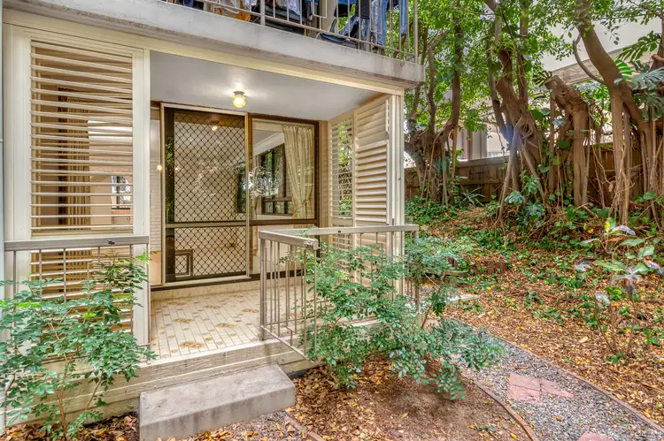 2/83 O'Connell St, Kangaroo Point QLD 4169