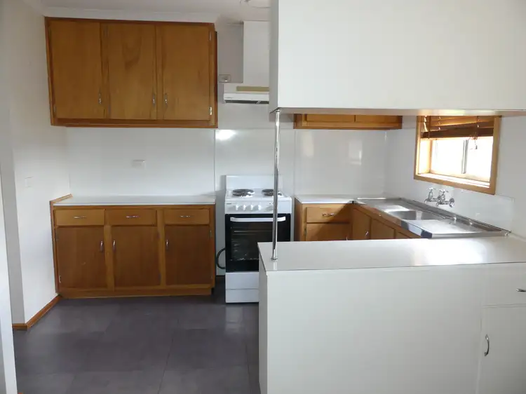 Second view of Homely unit listing, Unit 2/20-22 Lansdowne Place, Deloraine TAS 7304