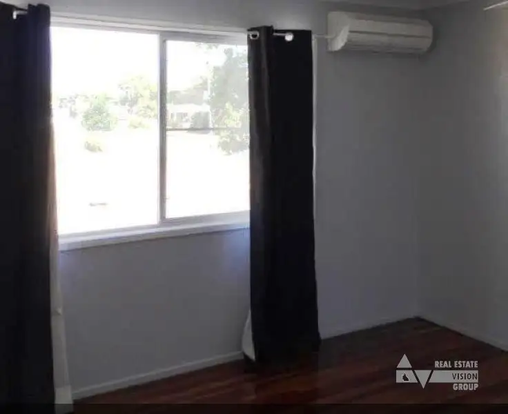 Seventh view of Homely house listing, 35 Taurus St, Blackwater QLD 4717