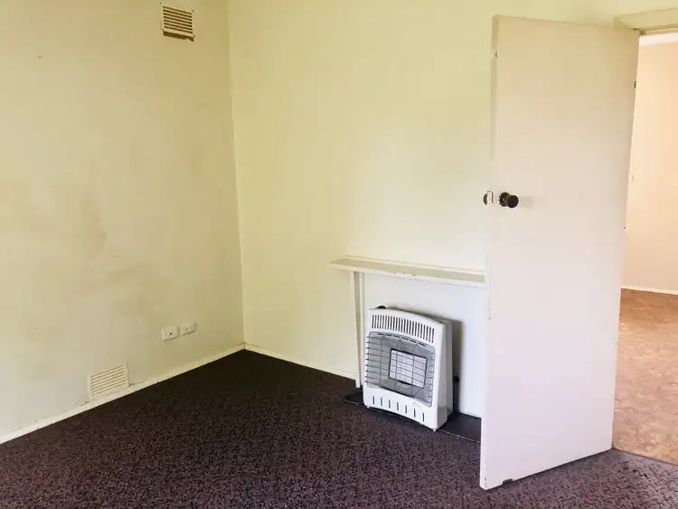 Sixth view of Homely semi-detached listing, 54 Portland St, Penola SA 5277