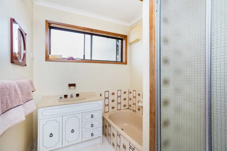 Sixth view of Homely house listing, 12 Elizabeth Dr, Strathfieldsaye VIC 3551