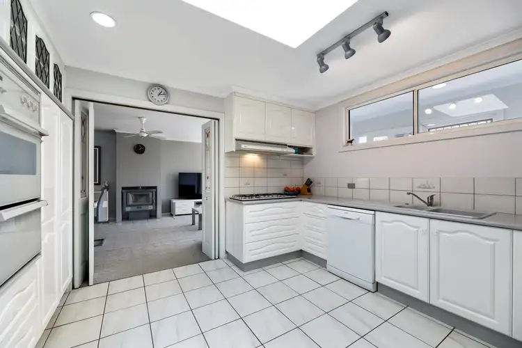 Sixth view of Homely house listing, 5 Kerin St, Moe VIC 3825