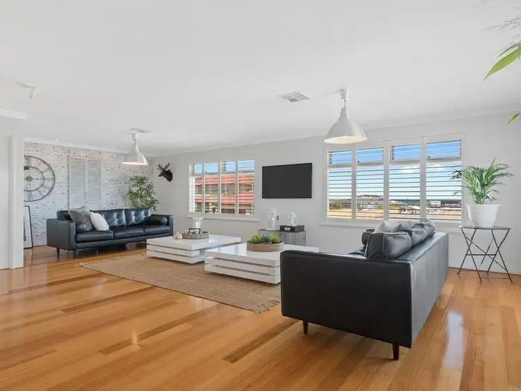 Seventh view of Homely house listing, 86 Romano Cres, Iluka WA 6028