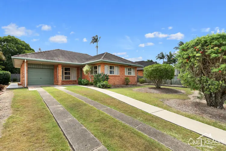 18 Errol St, Maryborough QLD 4650