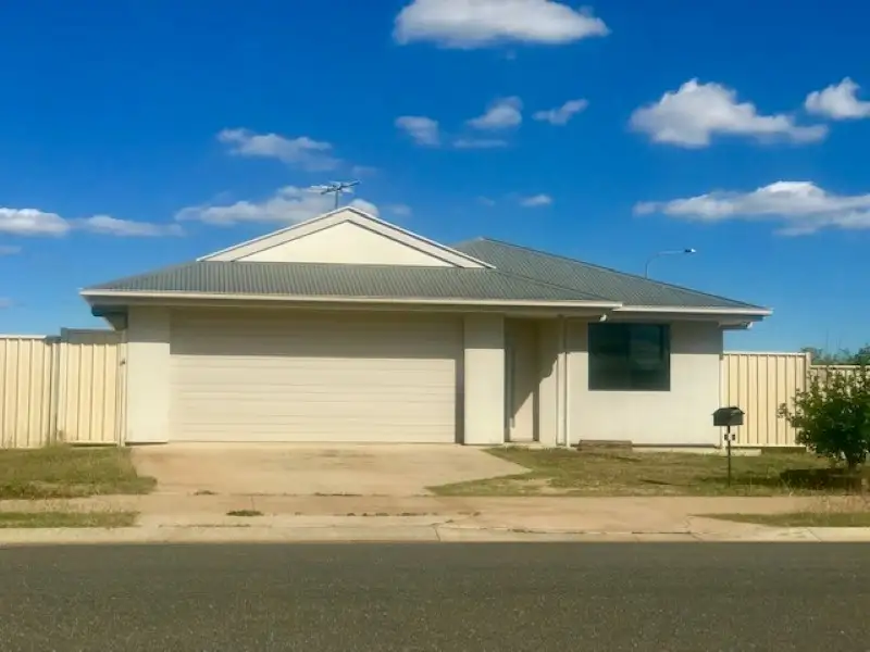 Main view of Homely house listing, 2 Easton Street, Emerald QLD 4720