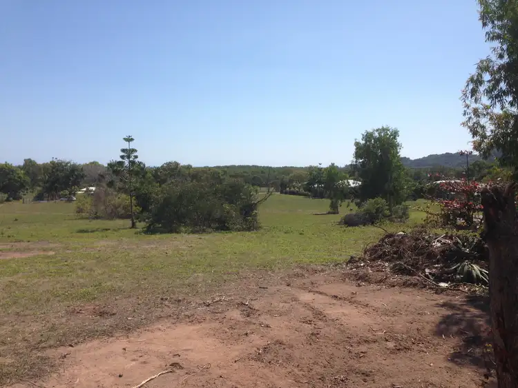 43 Wallaby Way, Horseshoe Bay QLD 4819