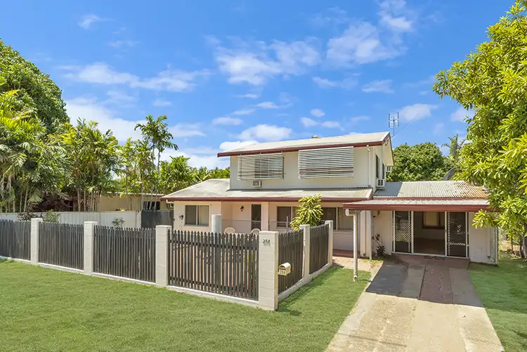 214 Pinnacle Dr, Rasmussen QLD 4815