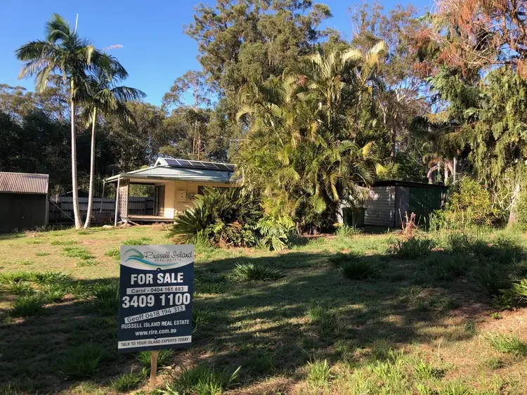 97 Jackson Rd, Russell Island QLD 4184
