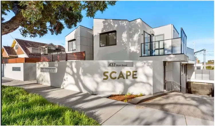 Second view of Homely unit listing, Unit 3/437 Main St, Mordialloc VIC 3195