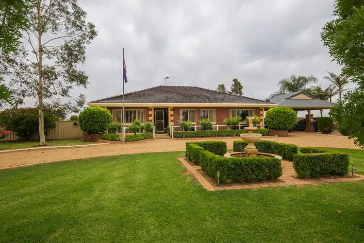 Main view of Homely house listing, 210 Fifth St, Merbein VIC 3505