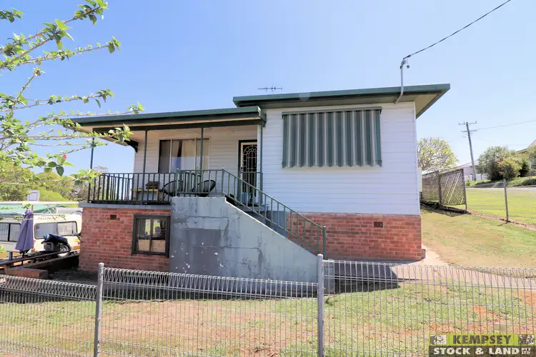 8-10 Chapman St, Frederickton NSW 2440