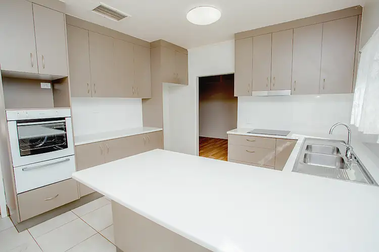 14 McCarthy Avenue, Mount Isa QLD 4825