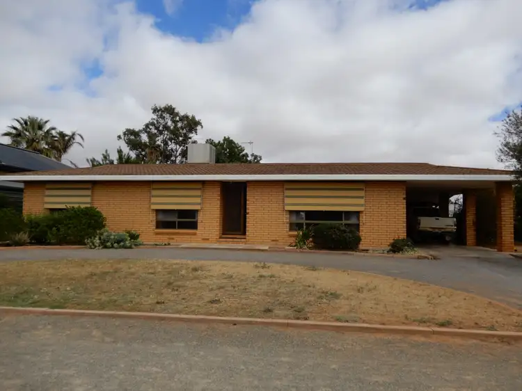 38 Fourth St, Orroroo SA 5431