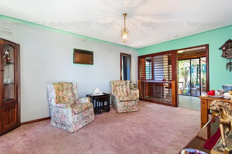 3 Waikanda Cres, Whalan NSW 2770
