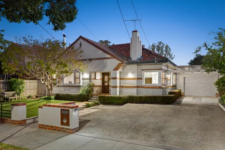 2 Cowra St, Brighton VIC 3186