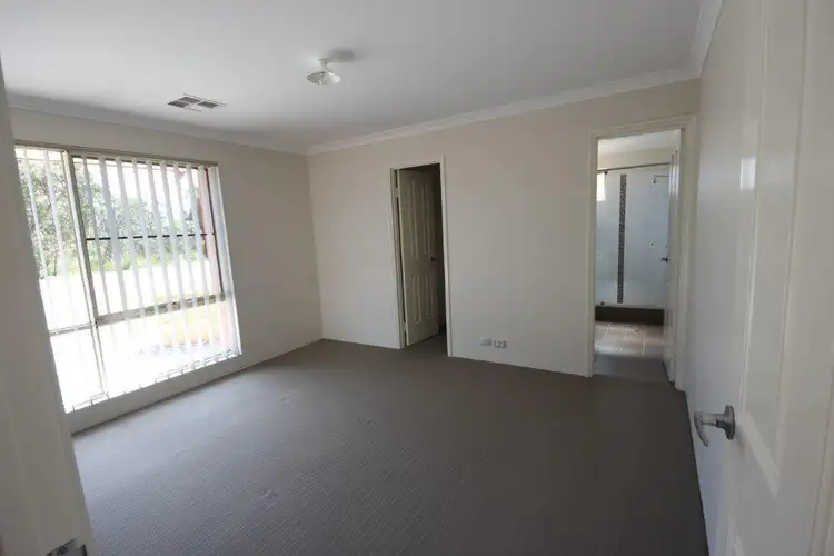 Fifth view of Homely house listing, Unit 1/76 Harden Park Trail, Carramar WA 6031