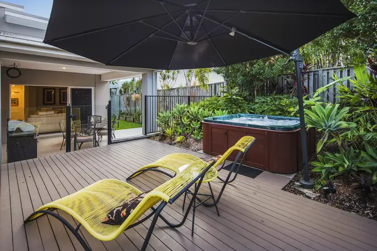 6 Cherry Ct, Coomera QLD 4209