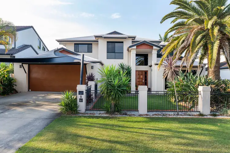 9 Saltair Gr, Helensvale QLD 4212