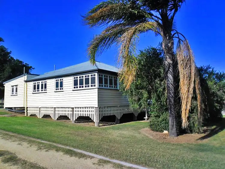 67 Cleary St, Warwick QLD 4370
