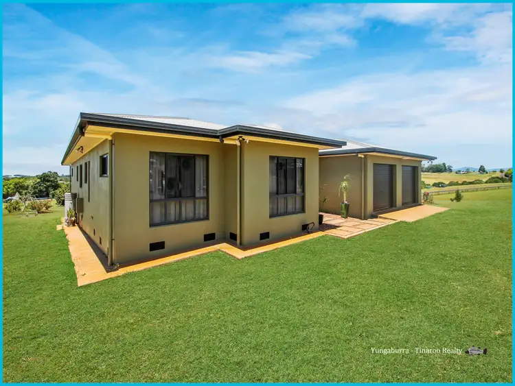 12 Julie Cl, Peeramon QLD 4885