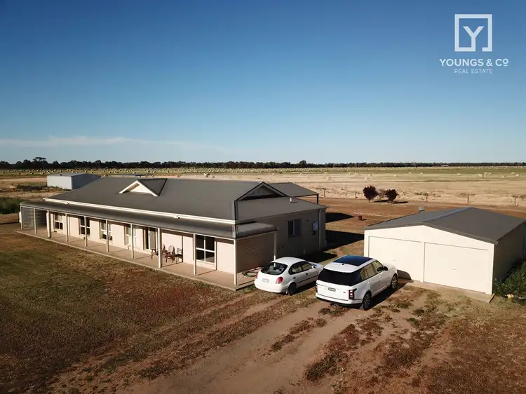 908 Union Rd, Invergordon VIC 3636