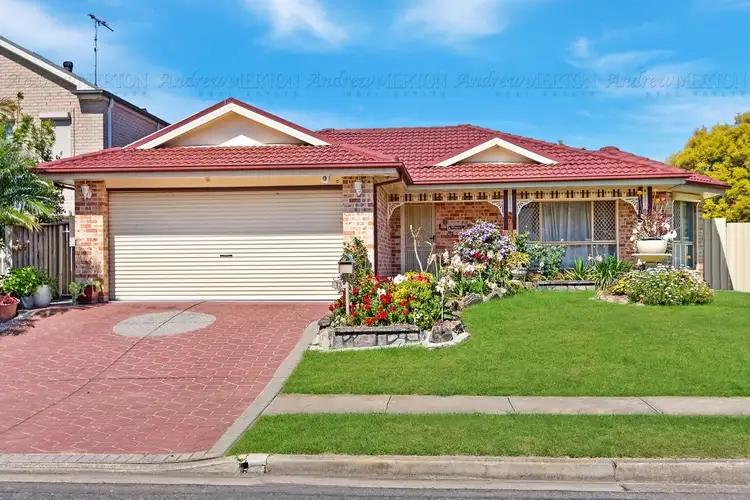 13 Tuggerah Pl, Woodcroft NSW 2767