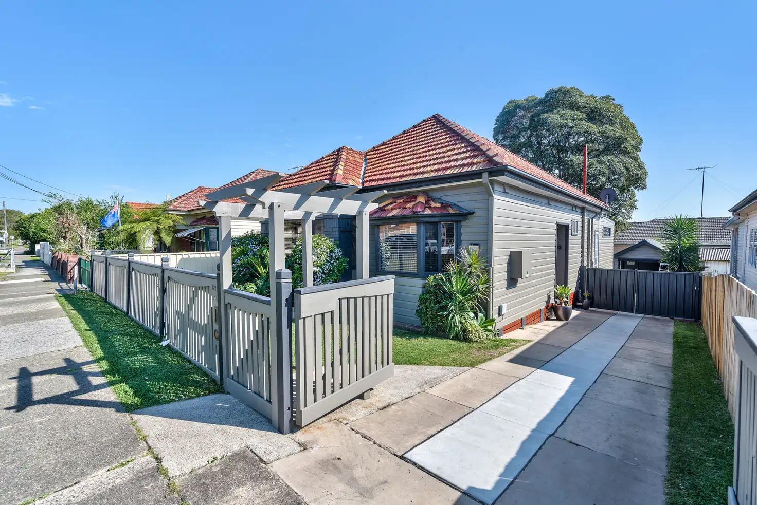 Main view of Homely house listing, 122 Crebert St, Mayfield NSW 2304
