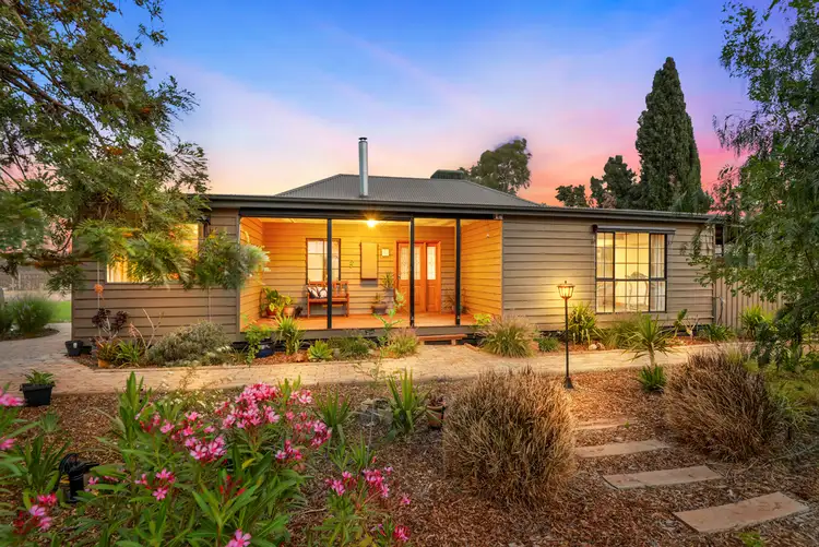 218 Dow Ave, Cabarita VIC 3505