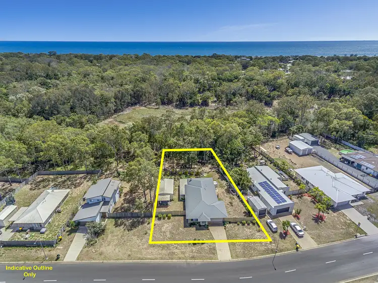 18 Malvern Drive, Moore Park Beach QLD 4670