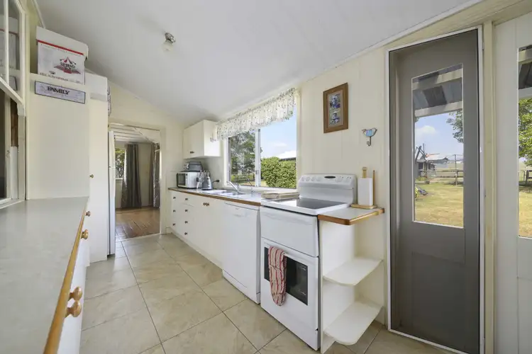 Seventh view of Homely rural property listing, 32 Johnstones Rd, Yangan QLD 4371