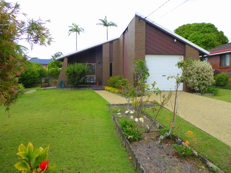 5 Waterton Street, Clontarf QLD 4019