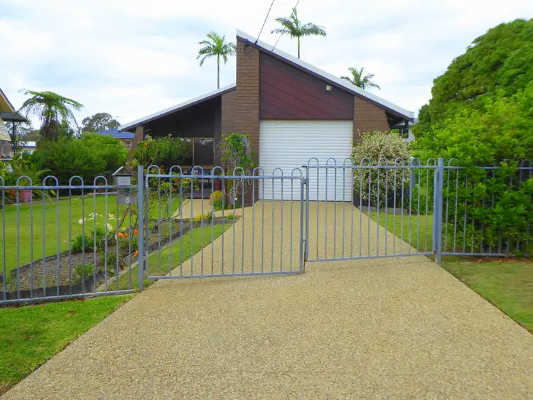 Second view of Homely house listing, 5 Waterton Street, Clontarf QLD 4019