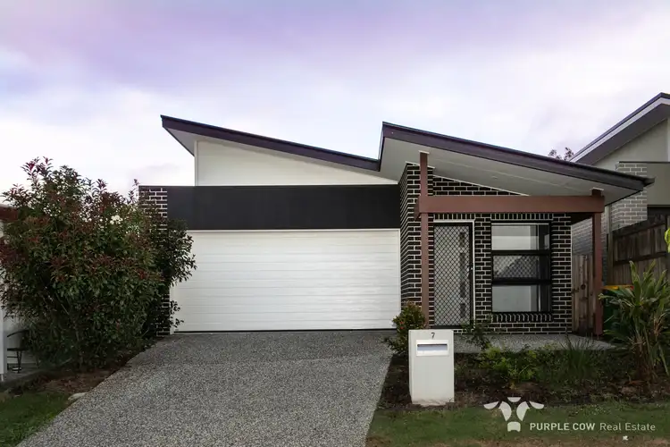 7 Swift Close